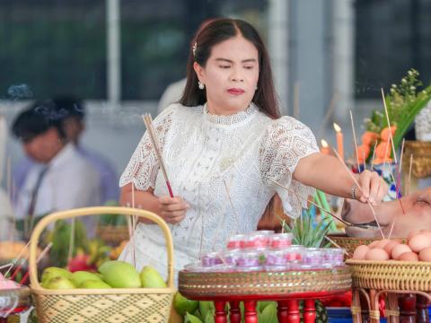 พิธีไหว้ศาลสิ่งศักดิ์สิทธิ์ประจำโรงเรียน ประจำปี 2568