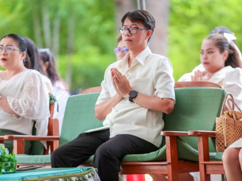 พิธีไหว้ศาลสิ่งศักดิ์สิทธิ์ประจำโรงเรียน ประจำปี 2568