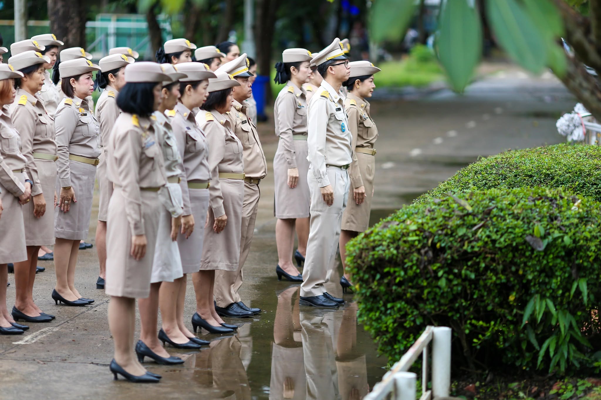 ๒๘ กันยายน วันพระราชทานธงชาติไทย