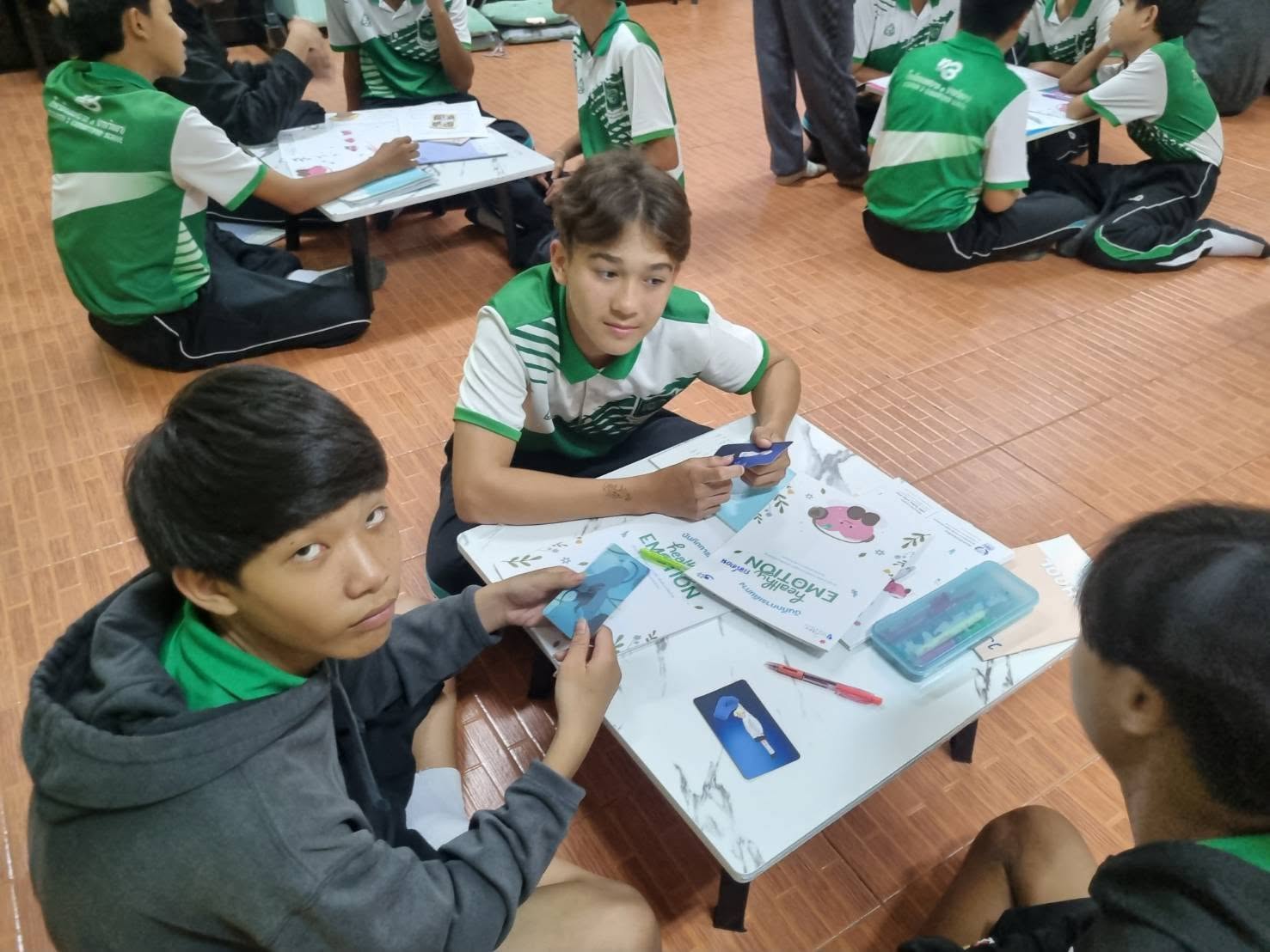 สังเกตการเรียนการสอน กิจกรรมแนะแนว เสริมด้วยกิจกรรมจิตวิทยาสังคมทางการแพทย์