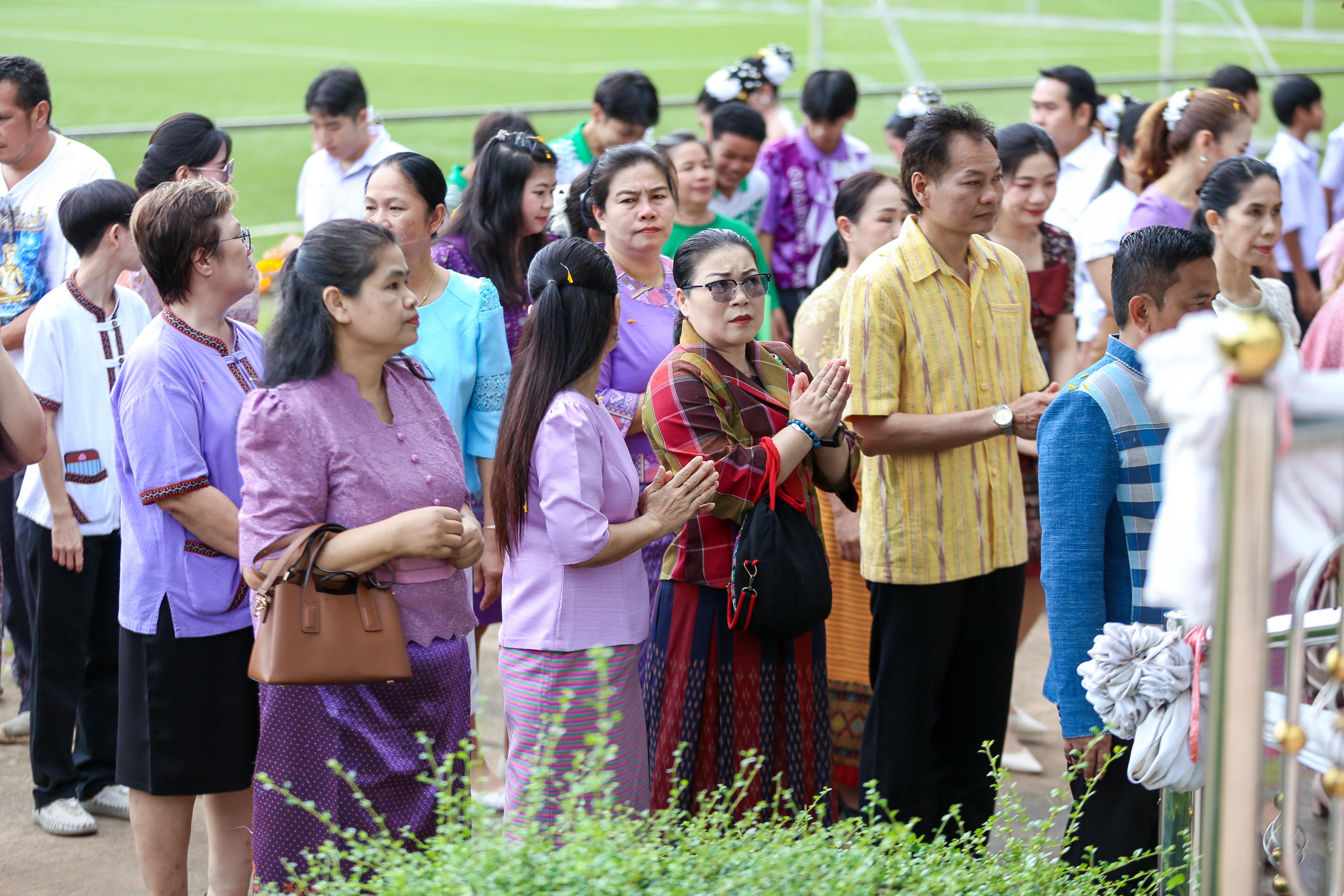  ร้อยความรัก ถักทอใจ สานสายใย มุทิตา 