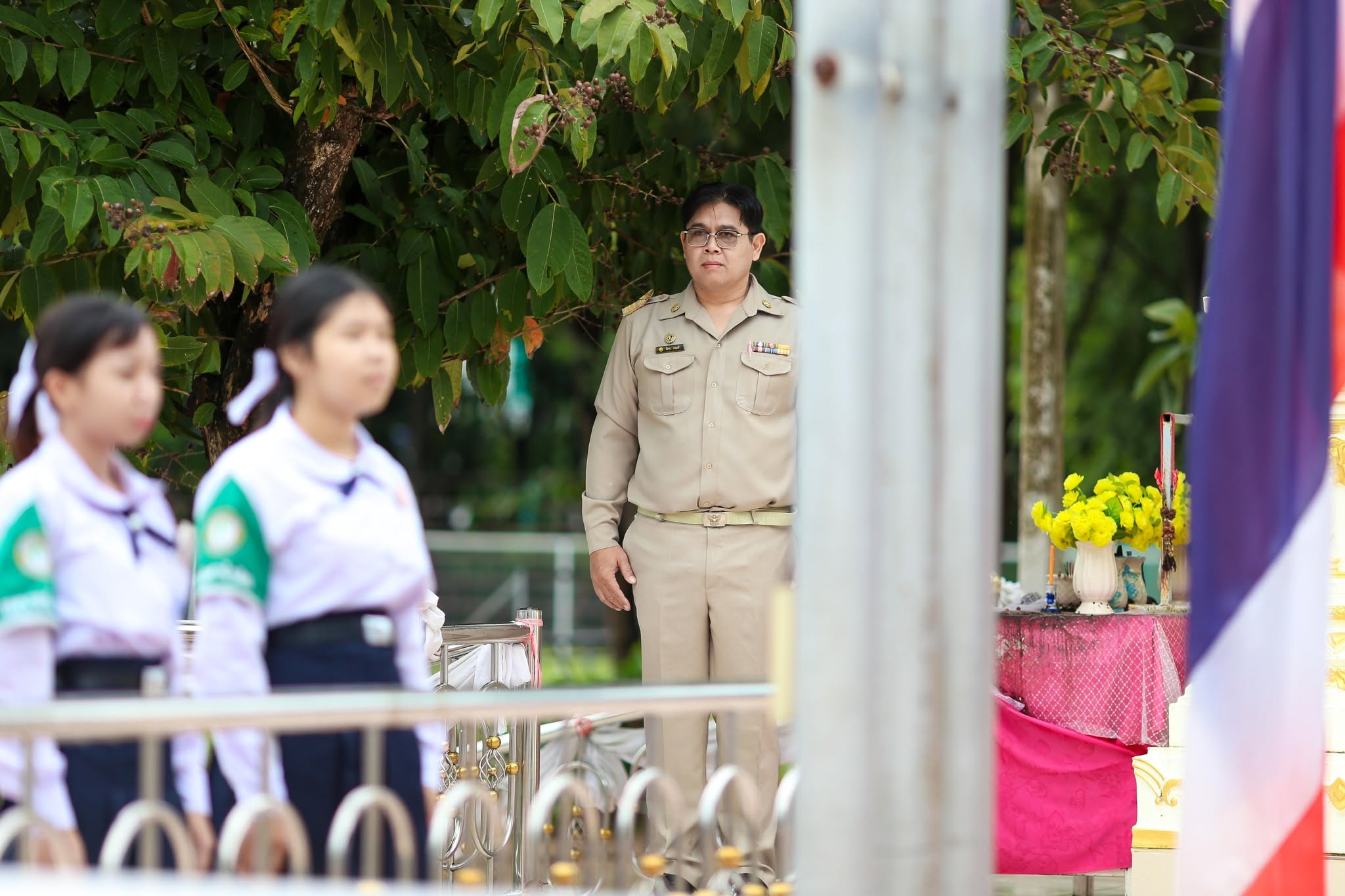 ๒๘ กันยายน วันพระราชทานธงชาติไทย