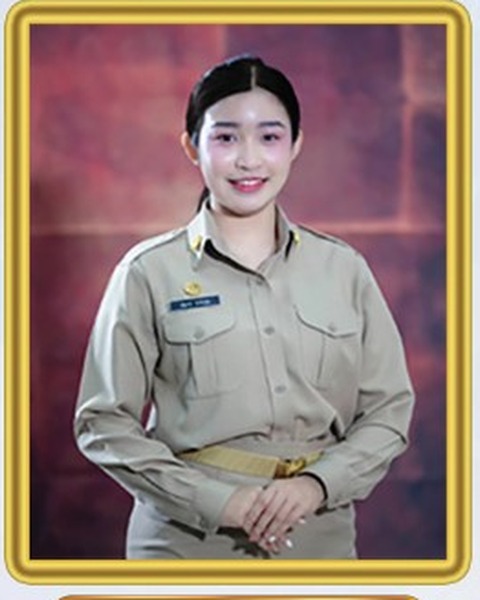 นางสาวณัฐธร พรหมบุญ